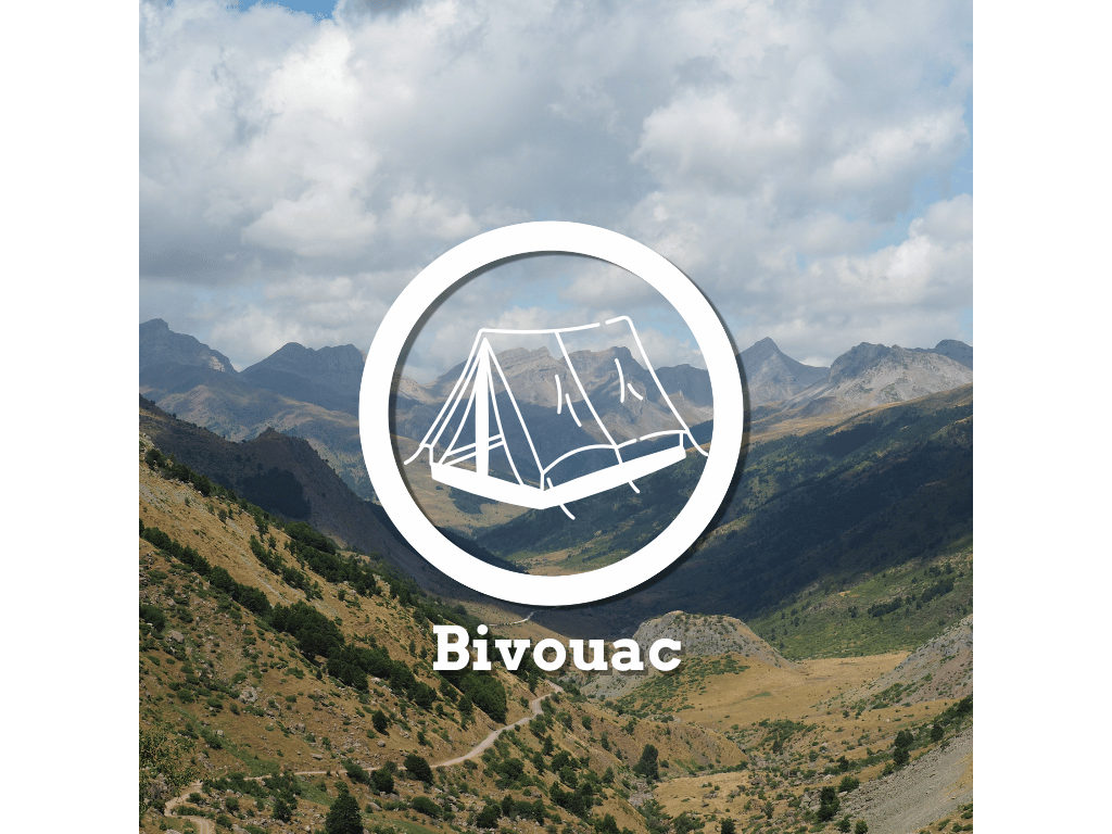 Trekking sleeping in bivouac with a guide in the Pyrenees