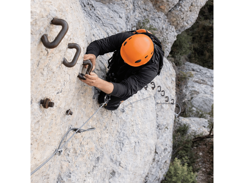 Via ferrata amb guía - Cast Urquiza Olmo