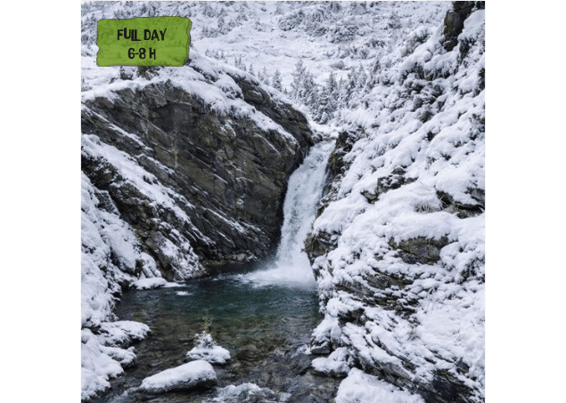 Routes with snowshoes with a guide in the Pyrenees, until the Salt del Rus, a waterfall