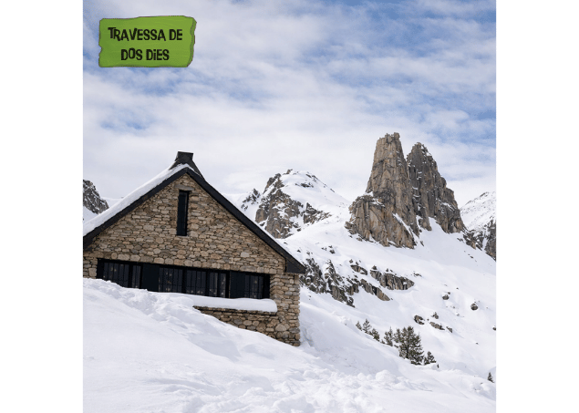 Travessa amb raquetes de neu amb guia al Pirineu fins al refudi d'Amitges